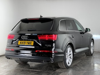 Used Audi Q7 2019 for sale - 77696939: Photo