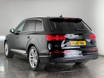 Used Audi Q7 2019 for sale - 77696939: Photo