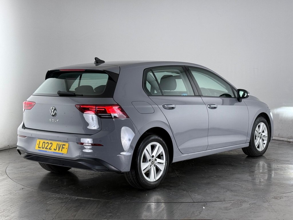 Used Volkswagen Golf 2022 for sale - 76139909: Photo 4