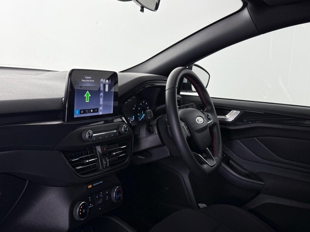 Used Ford Focus 2019 for sale - 76338578: Photo 17