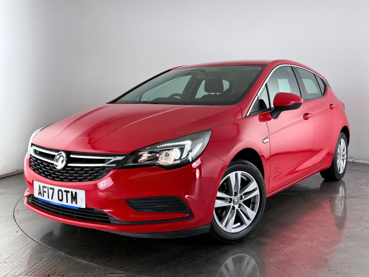 Used Vauxhall Astra 2017 for sale - 77676935: Photo 32