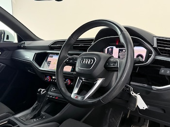 Used Audi Q3 2019 for sale - 79413290: Photo