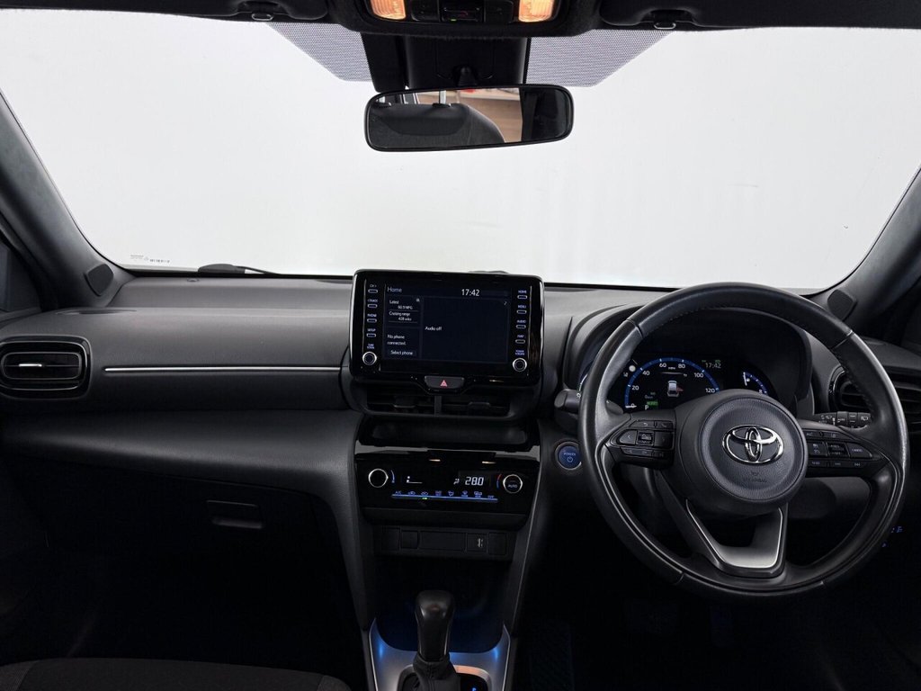 Used Toyota Yaris Cross 2023 for sale - 76417654: Photo 20