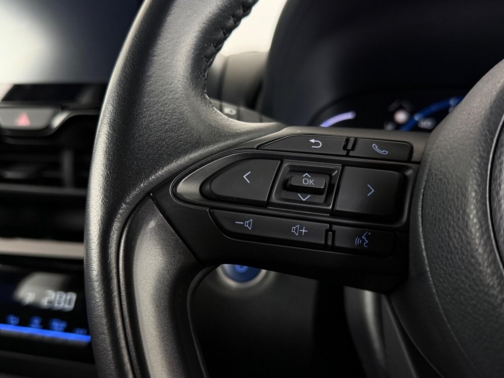 Used Toyota Yaris Cross 2023 for sale - 76417654: Photo 22