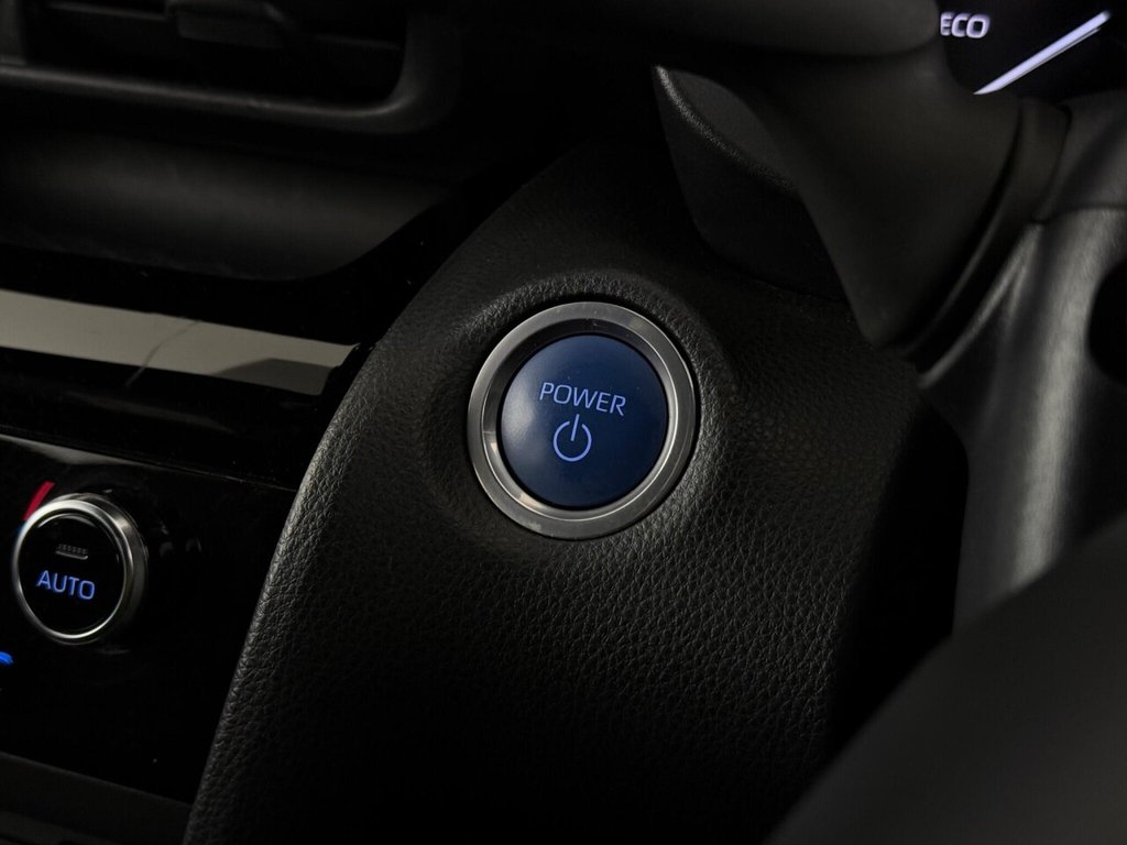 Used Toyota Yaris Cross 2023 for sale - 76417654: Photo 37