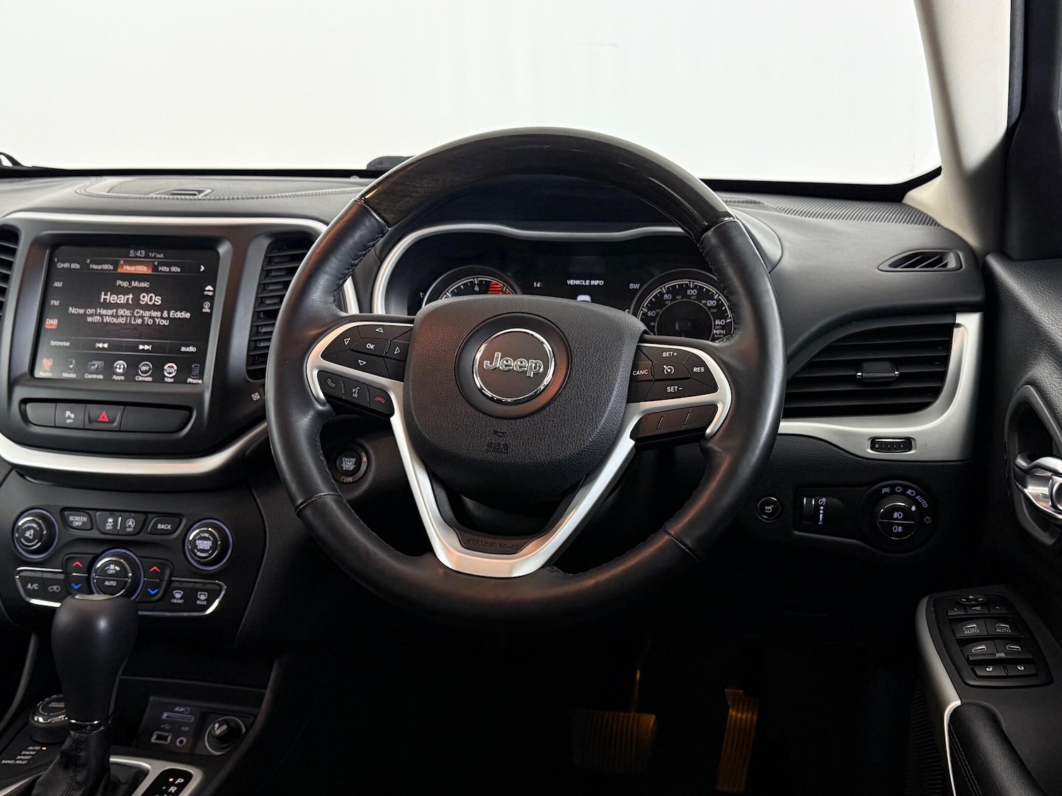 Used Jeep Cherokee 2018 for sale - 77259711: Photo 16