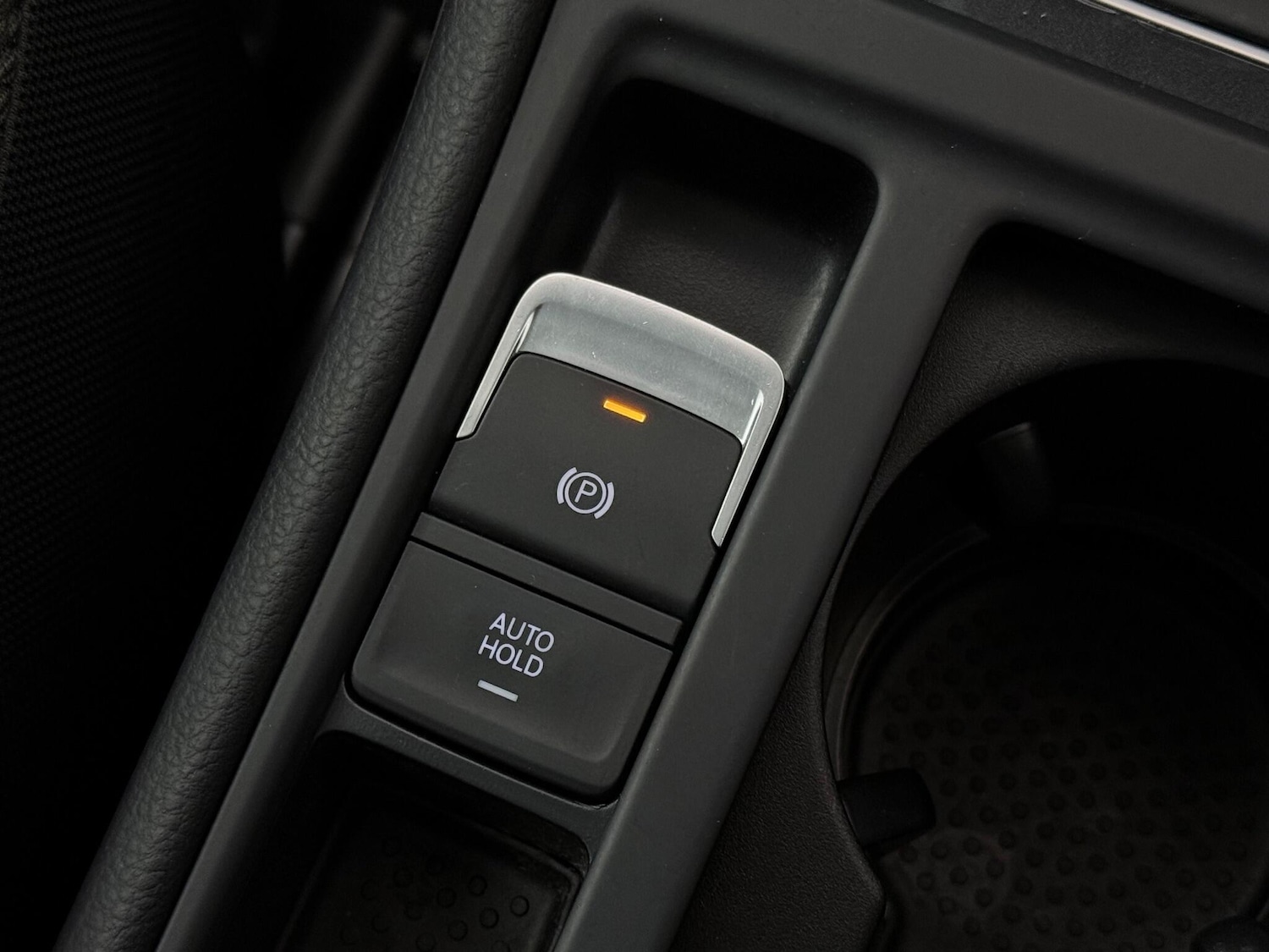 Used Volkswagen Golf 2018 for sale - 77181101: Photo 37