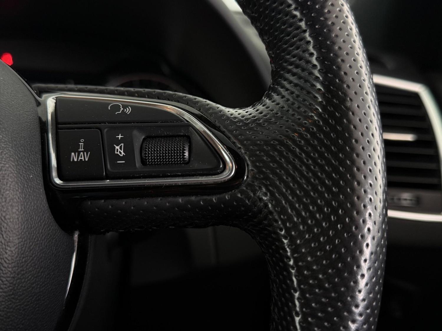 Used Audi Q5 2014 for sale - 76619848: Photo 26