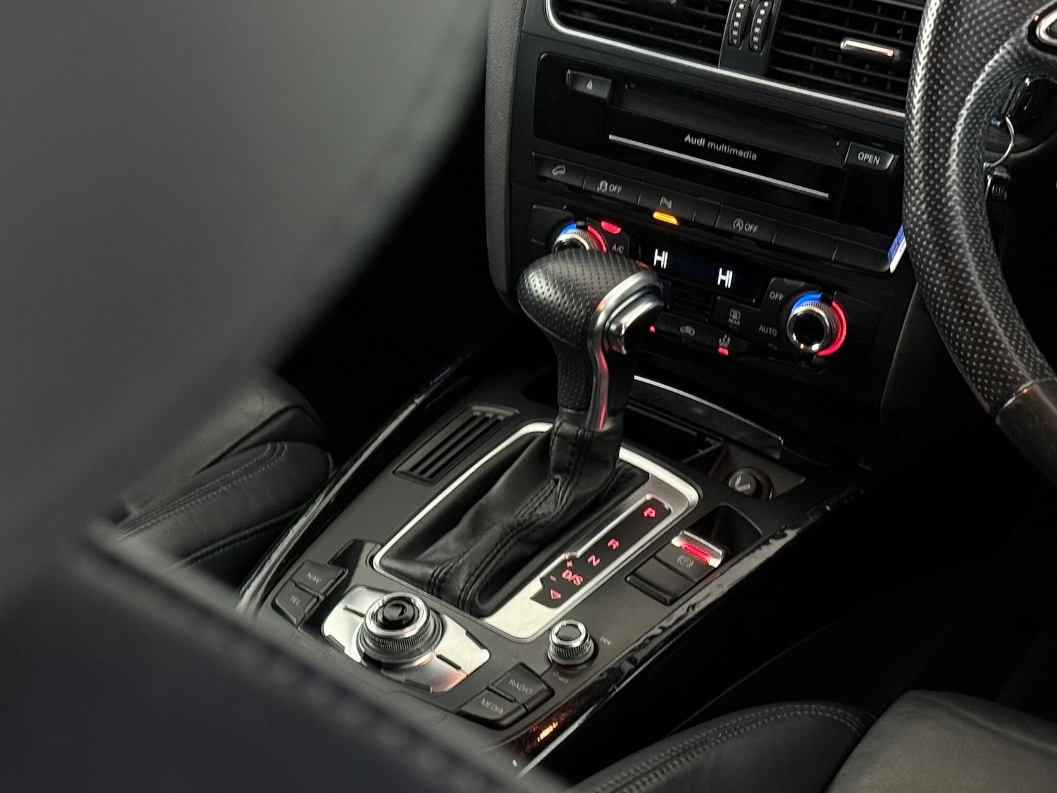 Used Audi Q5 2014 for sale - 76619848: Photo 40