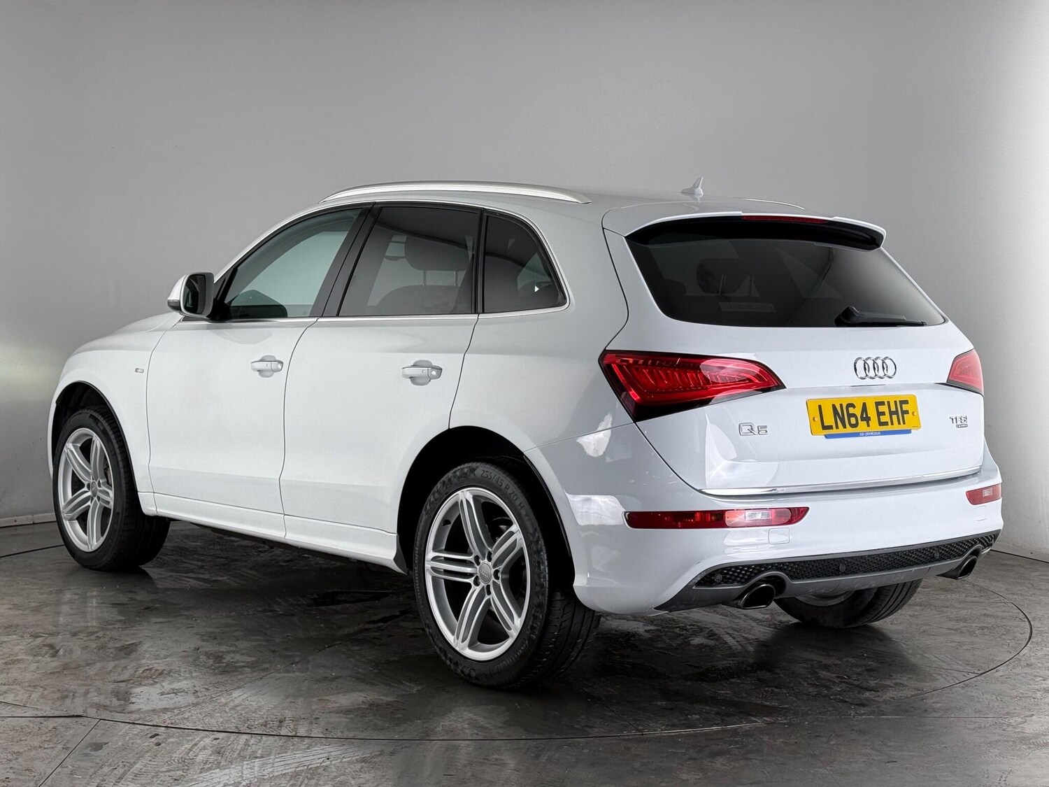 Used Audi Q5 2014 for sale - 76619848: Photo 5