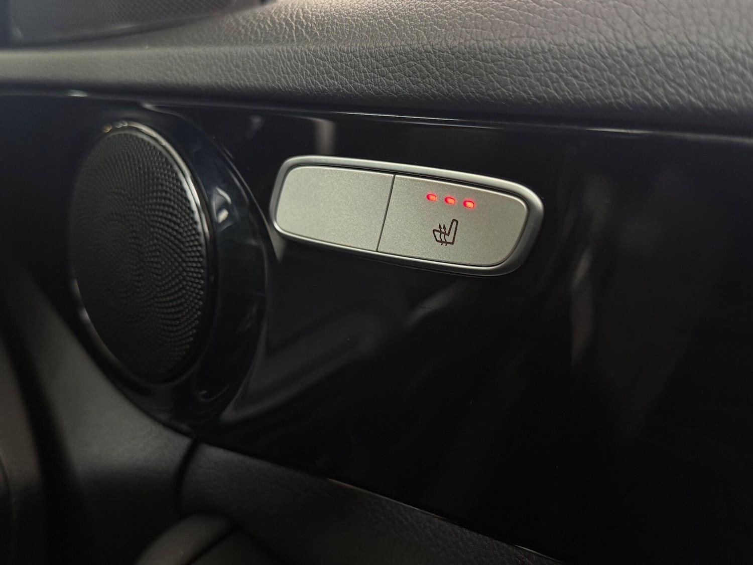 Used Mercedes-Benz C Class 2017 for sale - 77217058: Photo 23