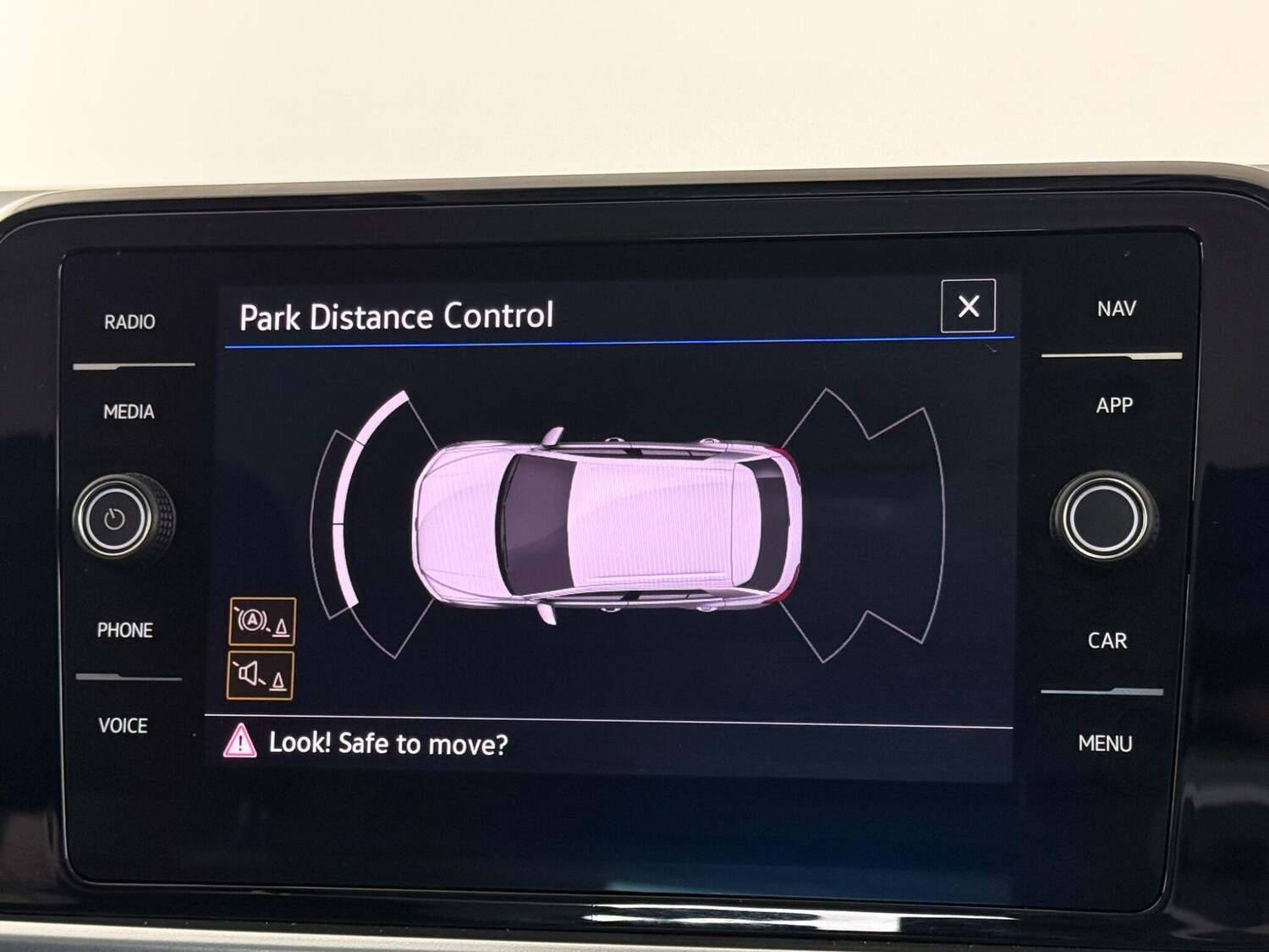 Used Volkswagen T-Roc 2022 for sale - 77412503: Photo 28