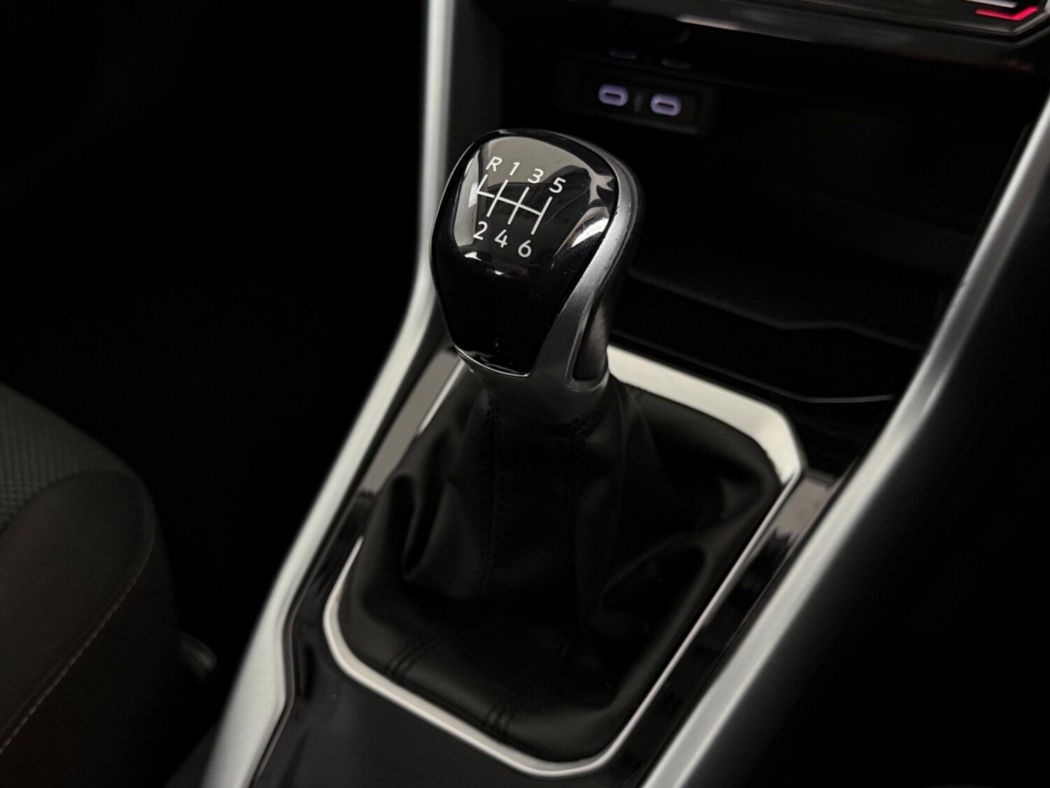 Used Volkswagen T-Roc 2022 for sale - 77412503: Photo 32