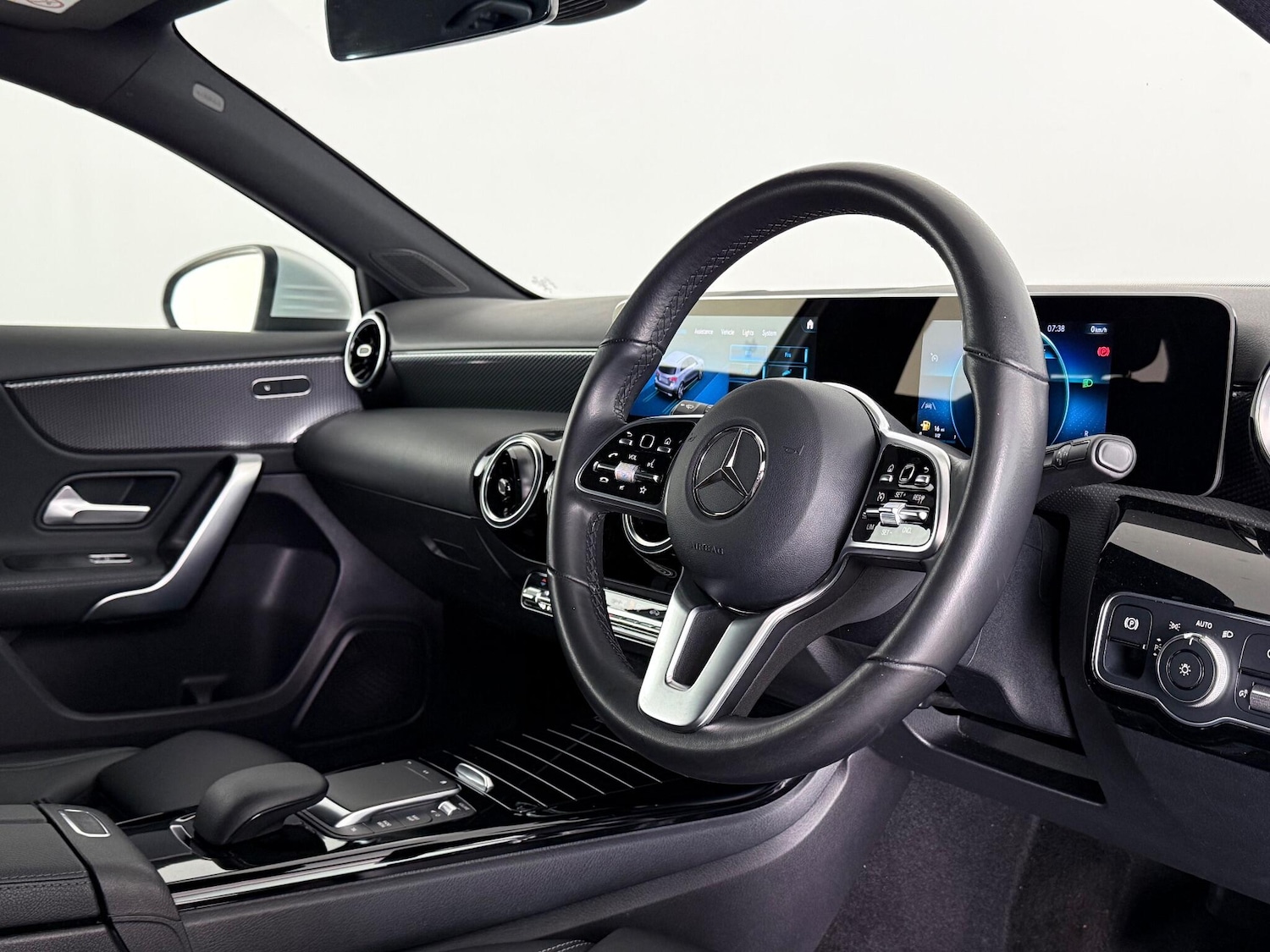 Used Mercedes-Benz A-Class 2020 for sale - 77221987: Photo 11