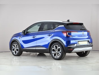 Used Renault Captur 2023 for sale - 78261576: Photo