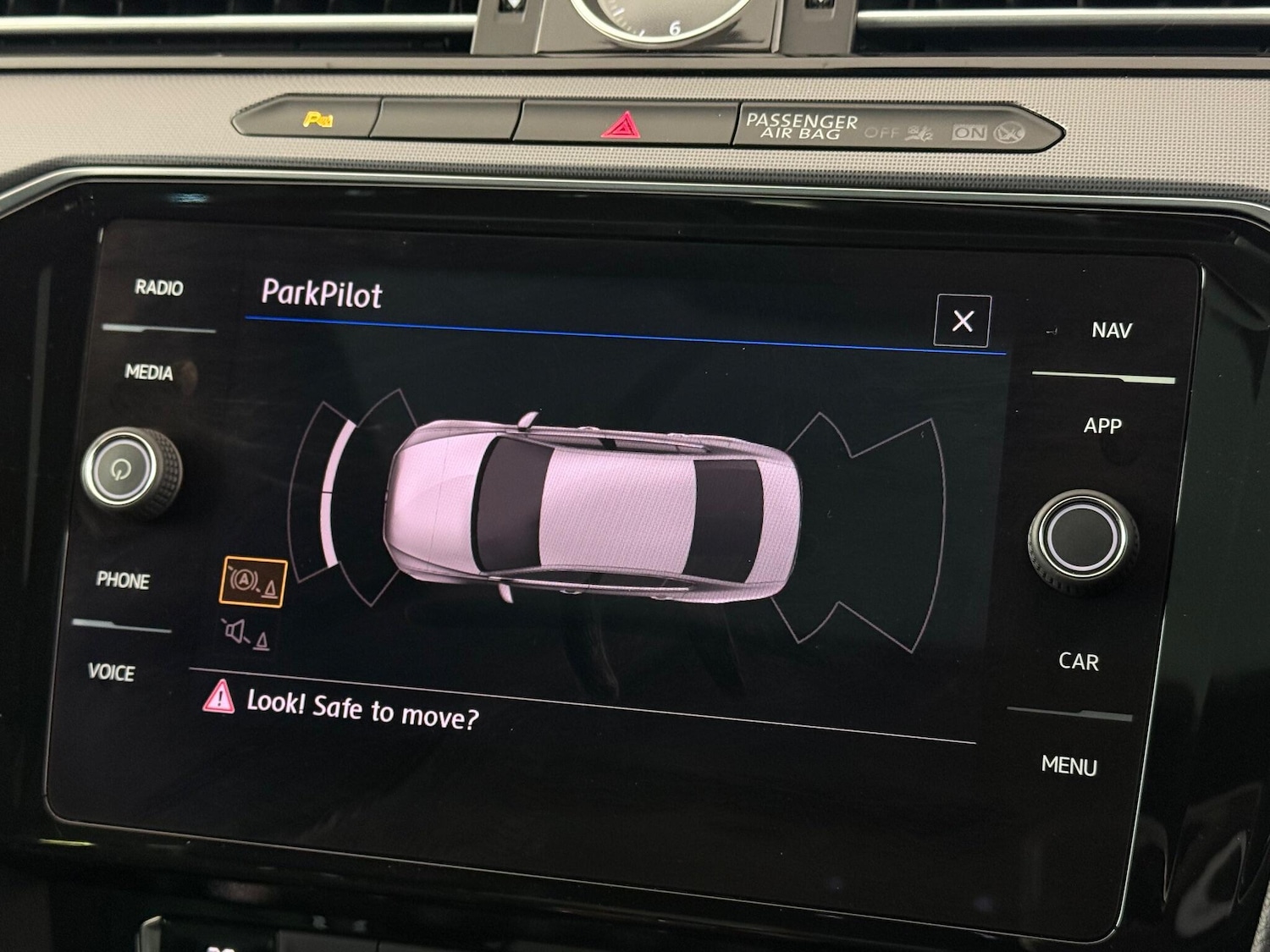 Used Volkswagen Passat 2018 for sale - 77260661: Photo 32