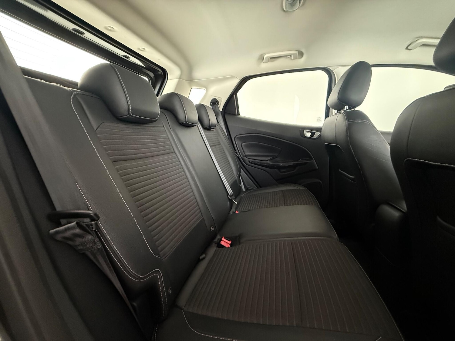 Used Ford Ecosport 2018 for sale - 76468368: Photo 19