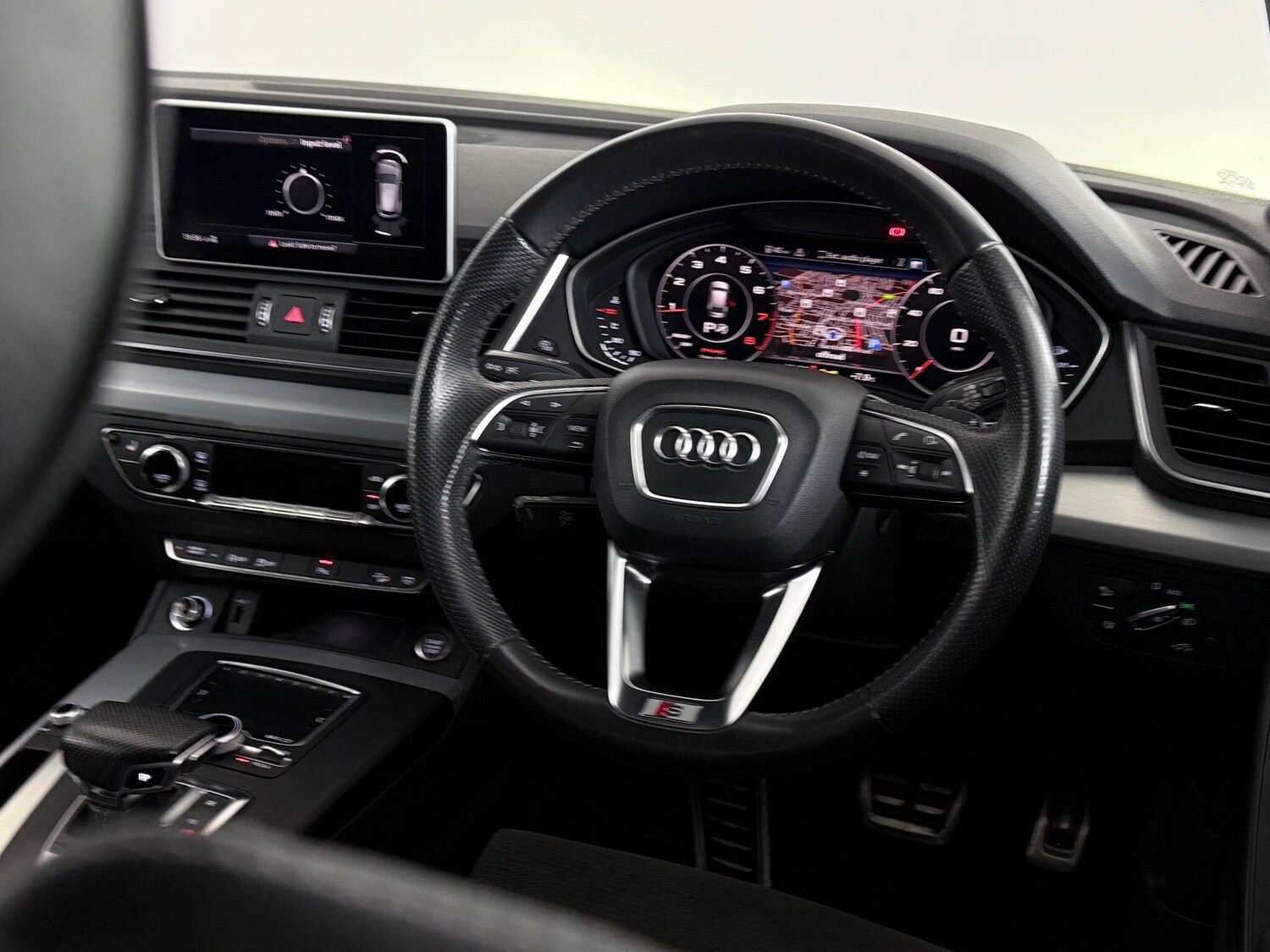 Used Audi Q5 2018 for sale - 77825347: Photo 16