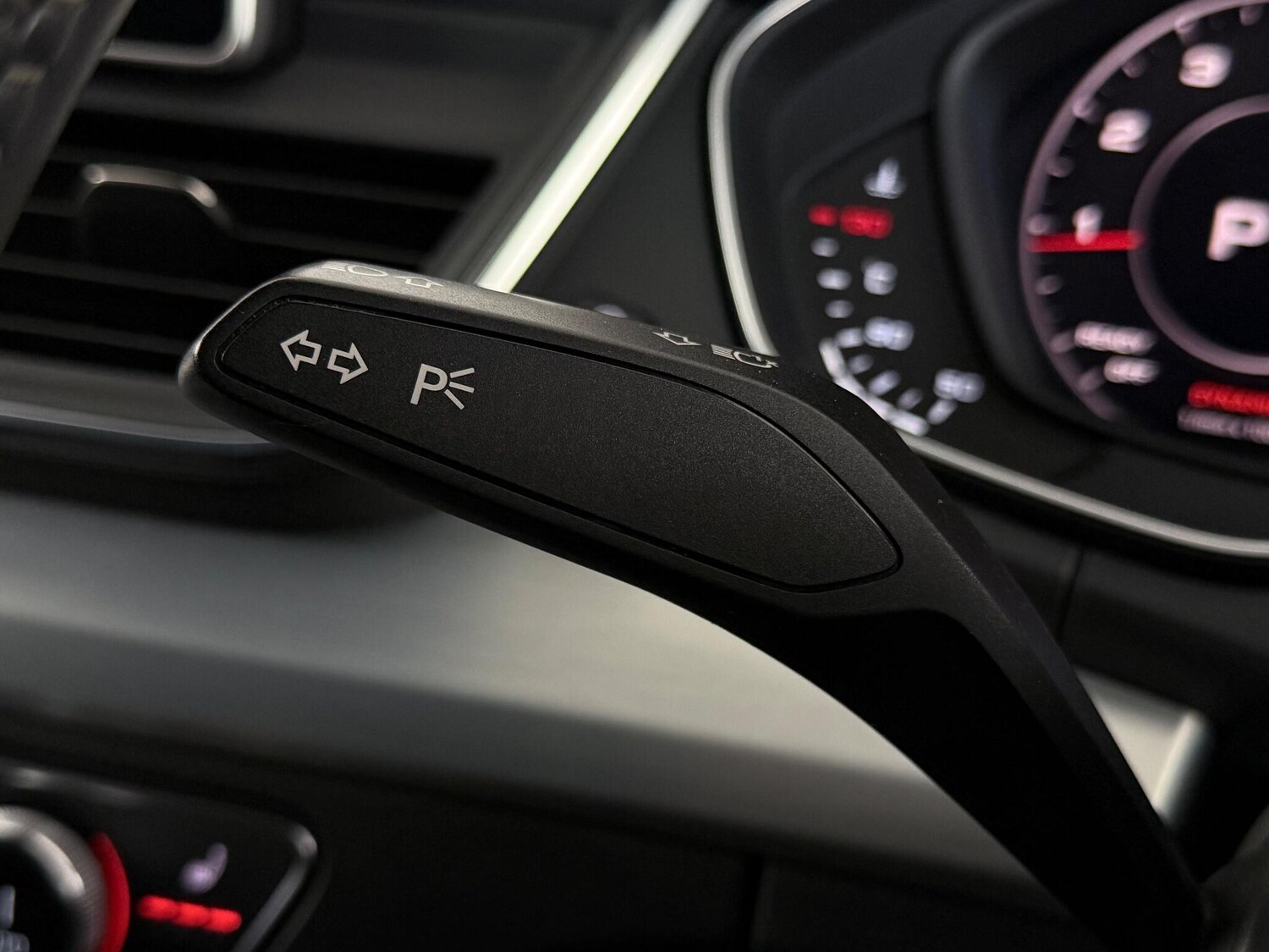 Used Audi Q5 2018 for sale - 77825347: Photo 23