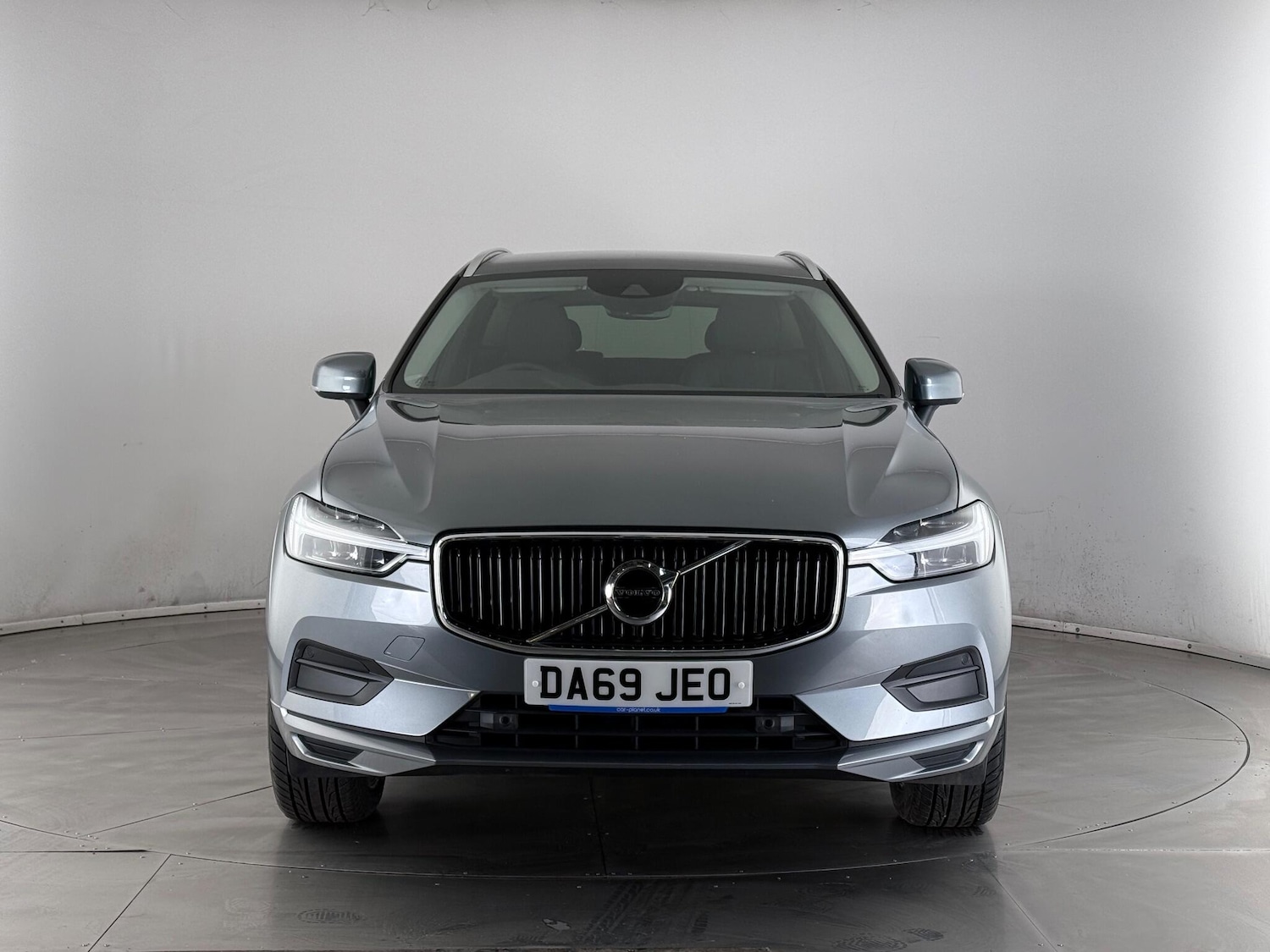 Used Volvo XC60 2019 for sale - 77180954: Photo 5