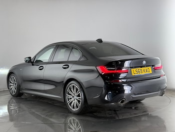 Used BMW 3 Series 2019 for sale - 77180552: Photo