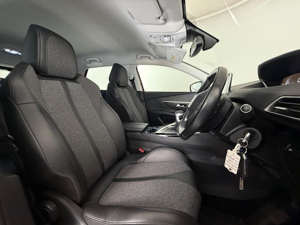 Used Peugeot 3008 2020 for sale - 75758485: Photo 15