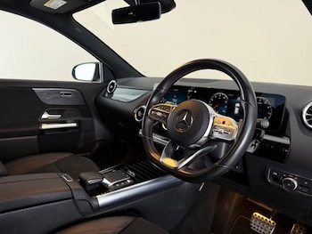 Used Mercedes-Benz GLA 2022 for sale - 79615856: Photo