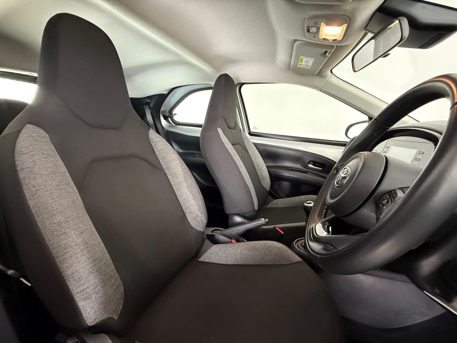 Used Toyota Aygo X 2022 for sale - 77672093: Photo 11