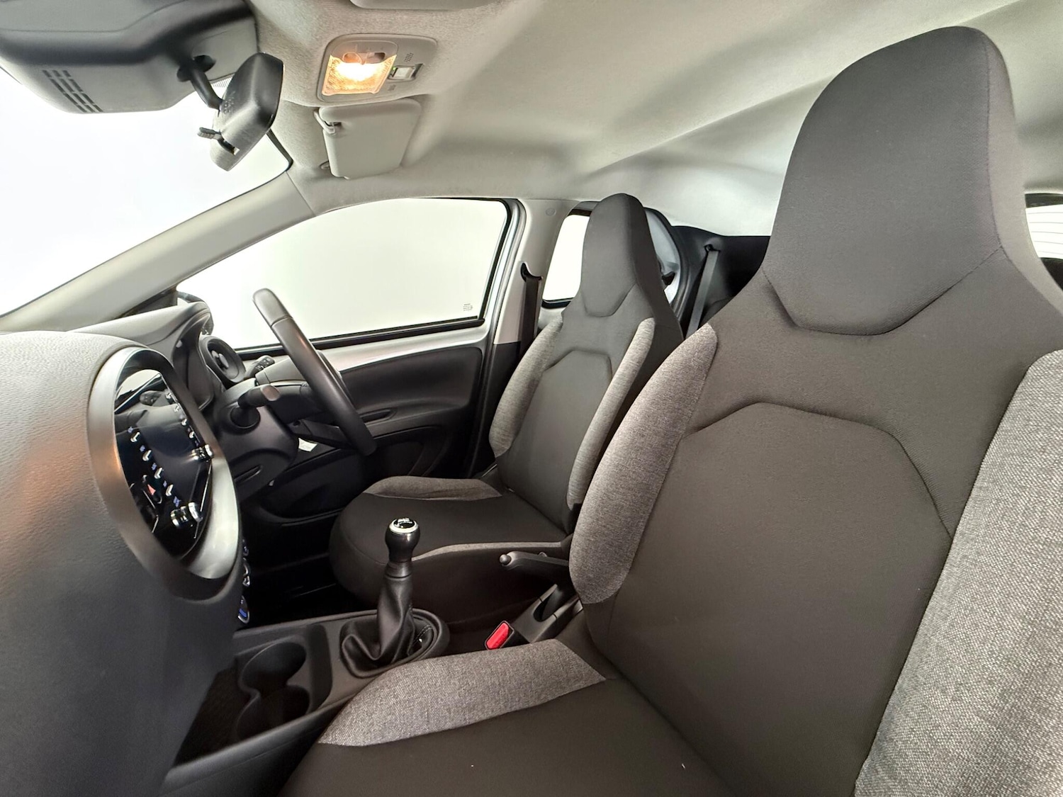 Used Toyota Aygo X 2022 for sale - 77672093: Photo 13