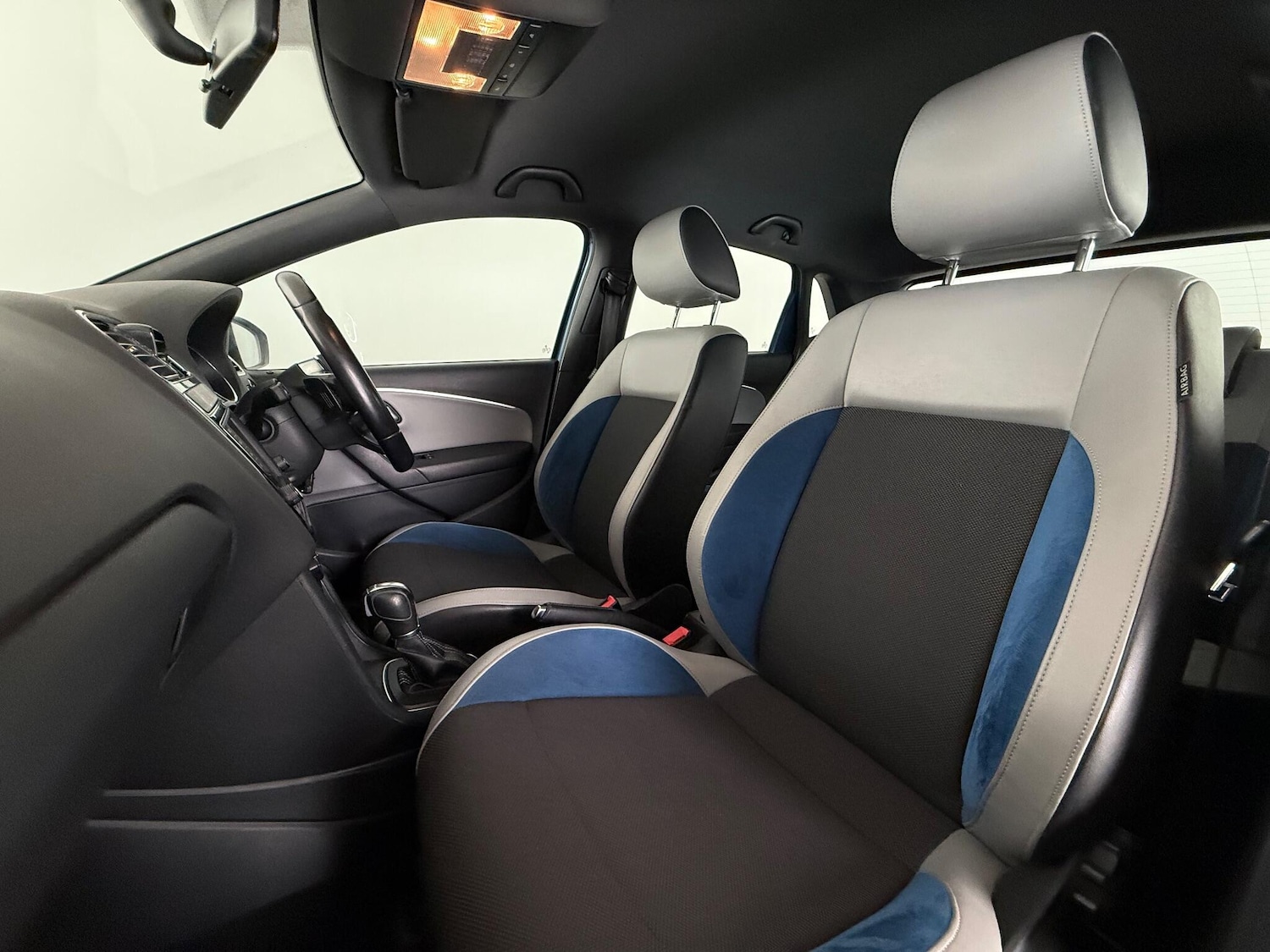 Used Volkswagen Polo 2017 for sale - 76620590: Photo 18