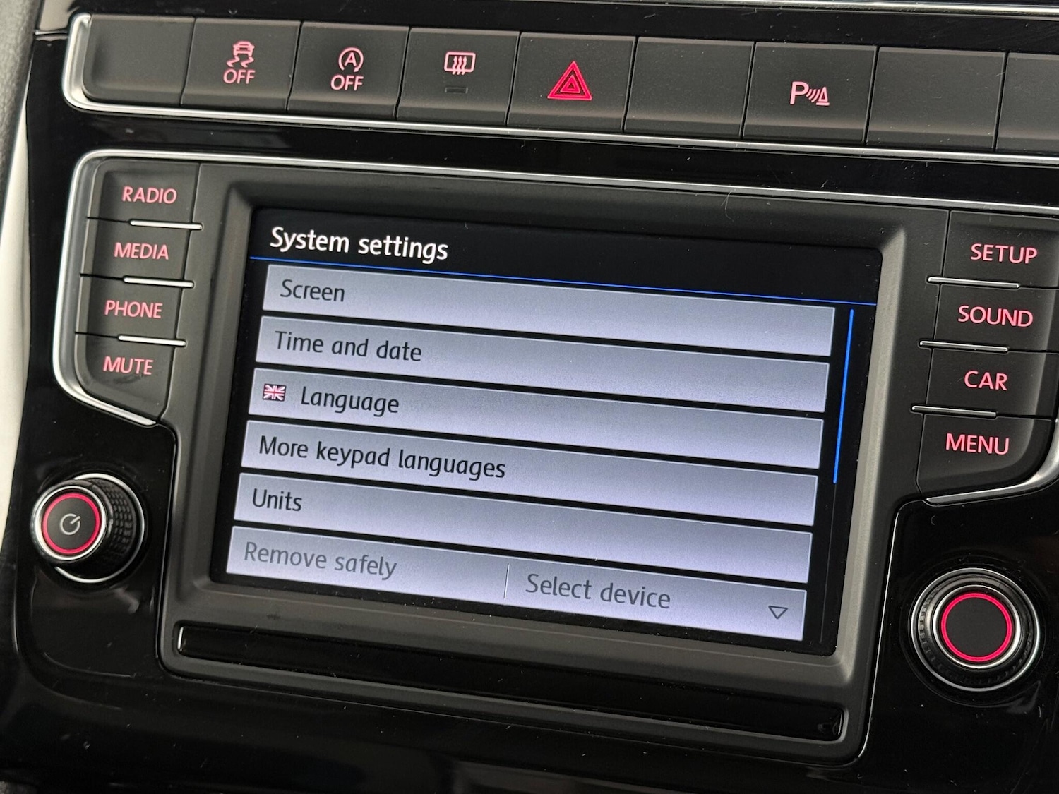 Used Volkswagen Polo 2017 for sale - 76620590: Photo 35