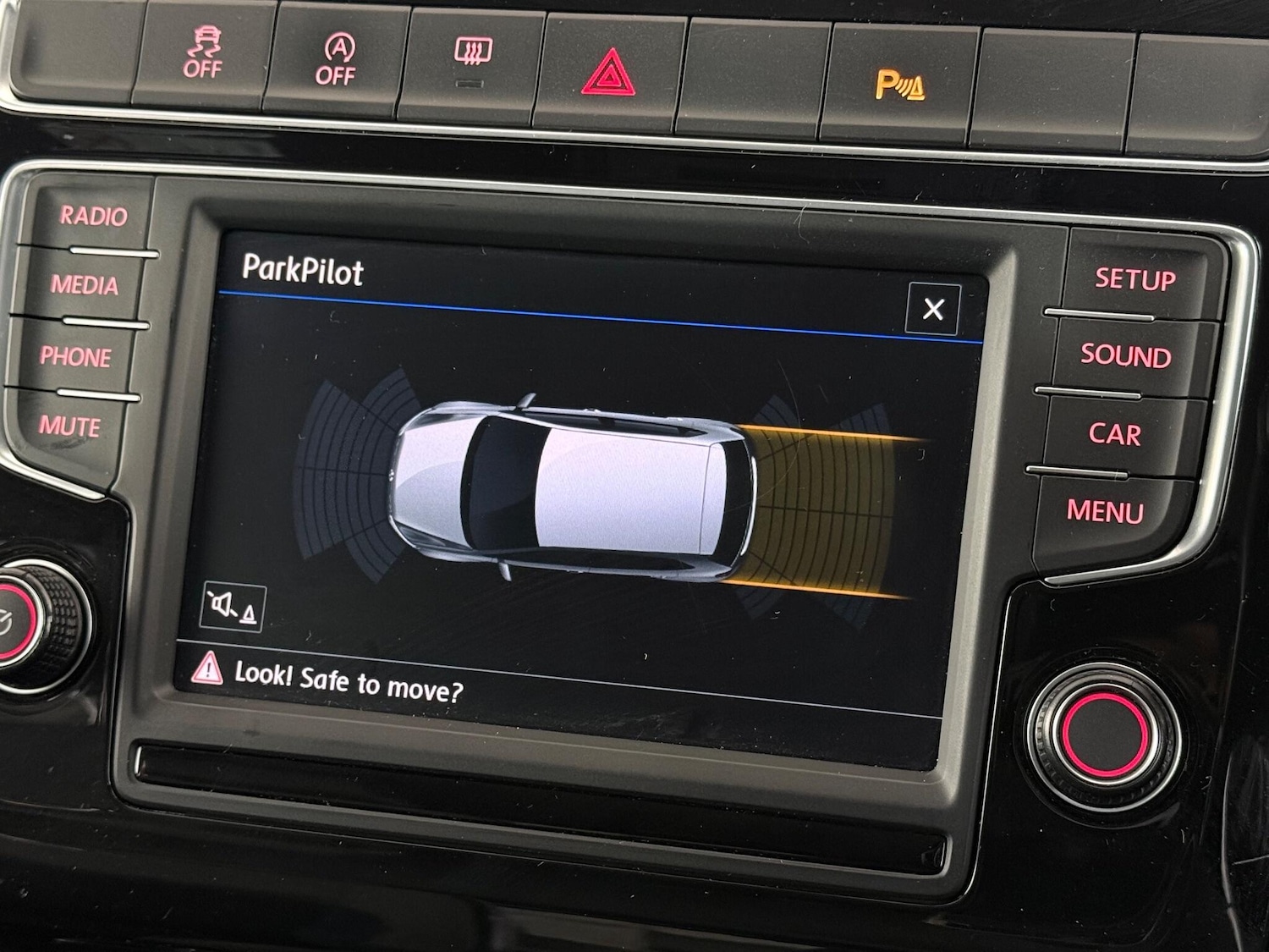 Used Volkswagen Polo 2017 for sale - 76620590: Photo 37