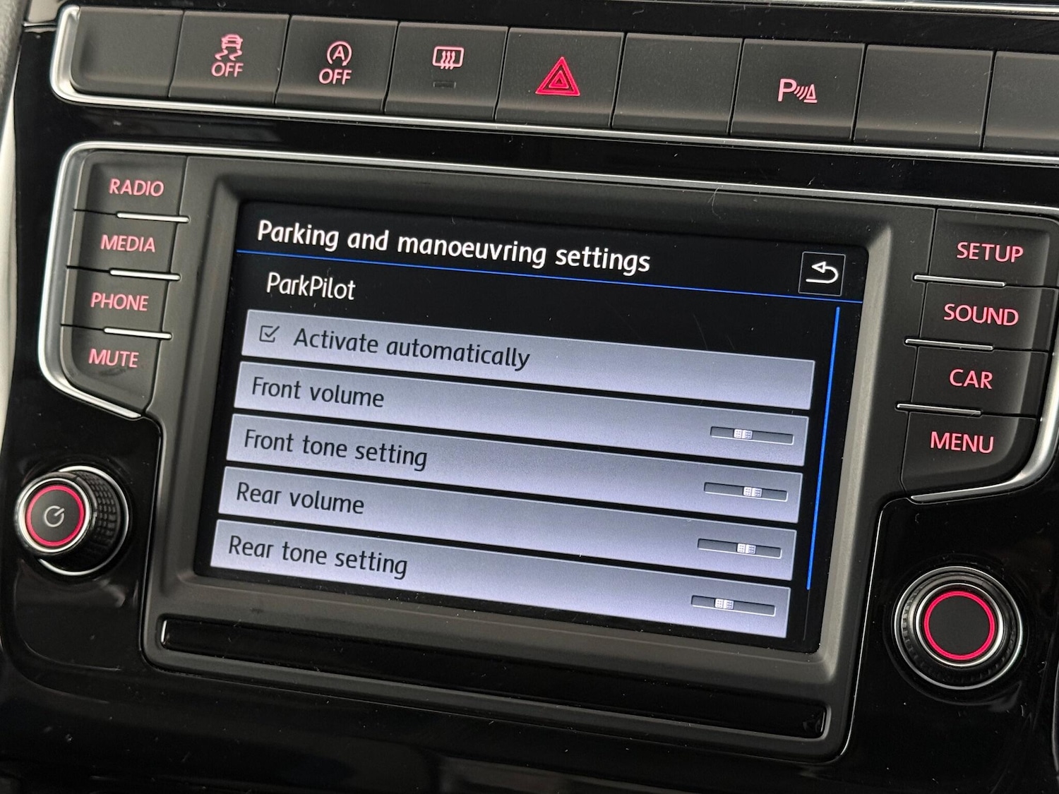 Used Volkswagen Polo 2017 for sale - 76620590: Photo 38