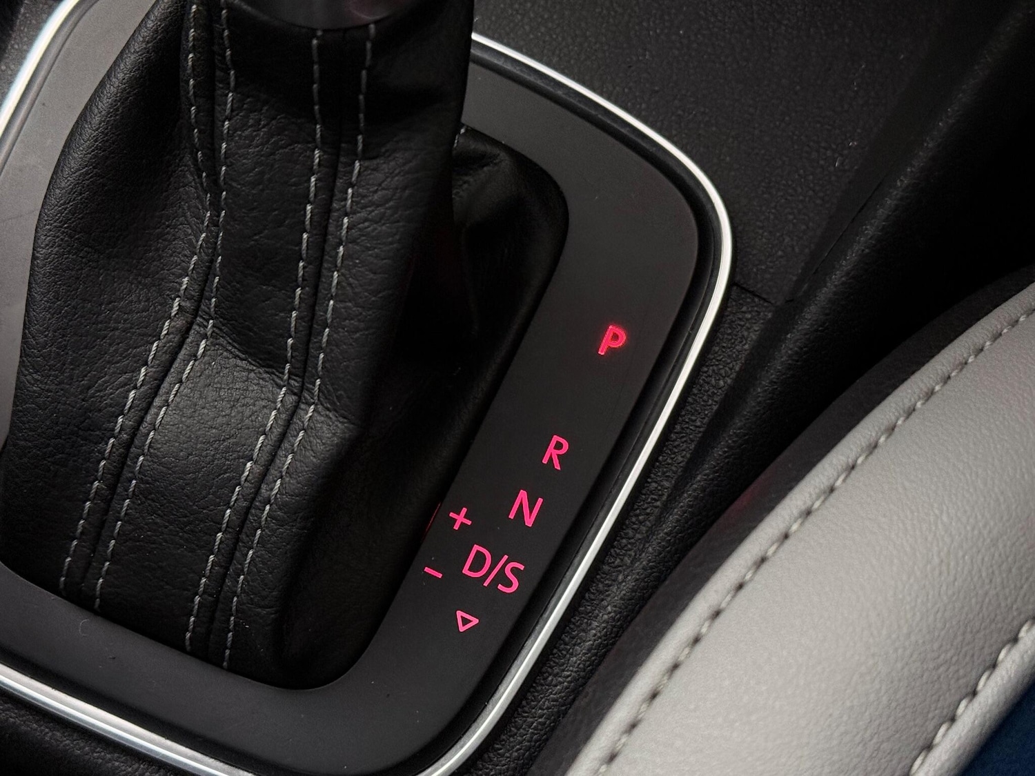 Used Volkswagen Polo 2017 for sale - 76620590: Photo 41