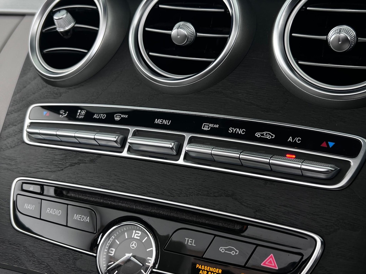 Used Mercedes-Benz C Class 2017 for sale - 77221850: Photo 34