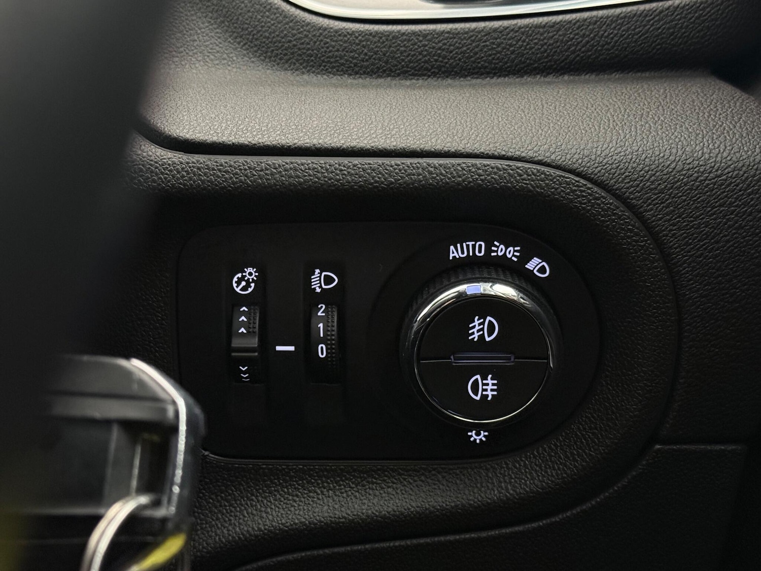 Used Vauxhall Grandland X 2018 for sale - 77181277: Photo 31