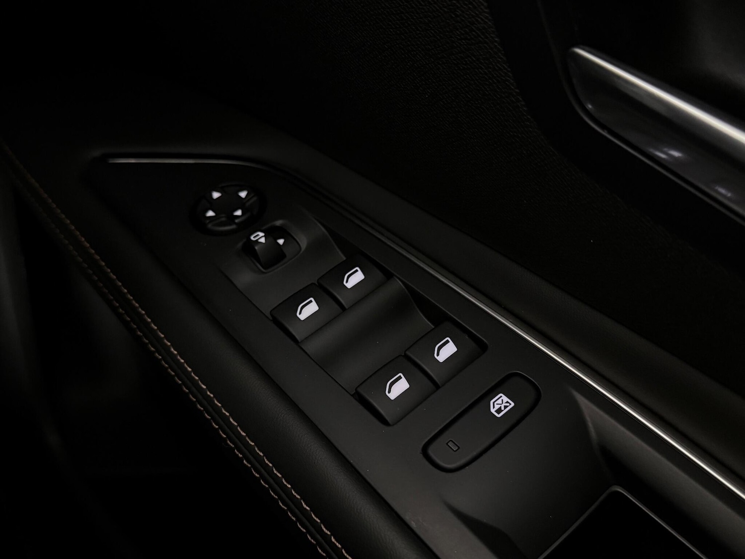 Used Peugeot 3008 2018 for sale - 77216752: Photo 22