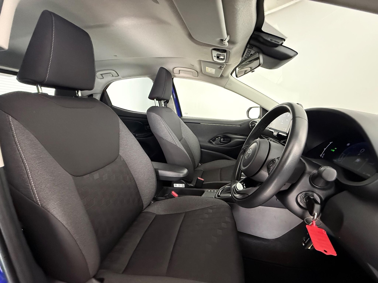 Used Toyota Yaris 2024 for sale - 77181058: Photo 12