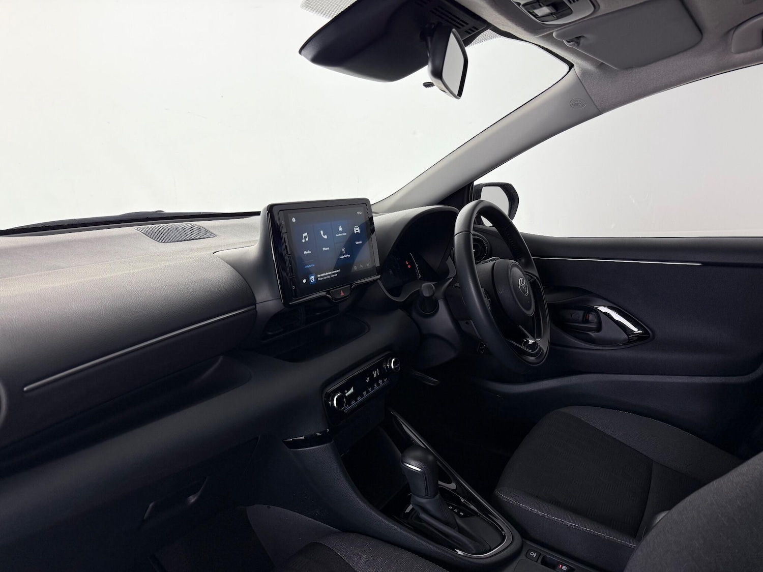 Used Toyota Yaris 2024 for sale - 77181058: Photo 13