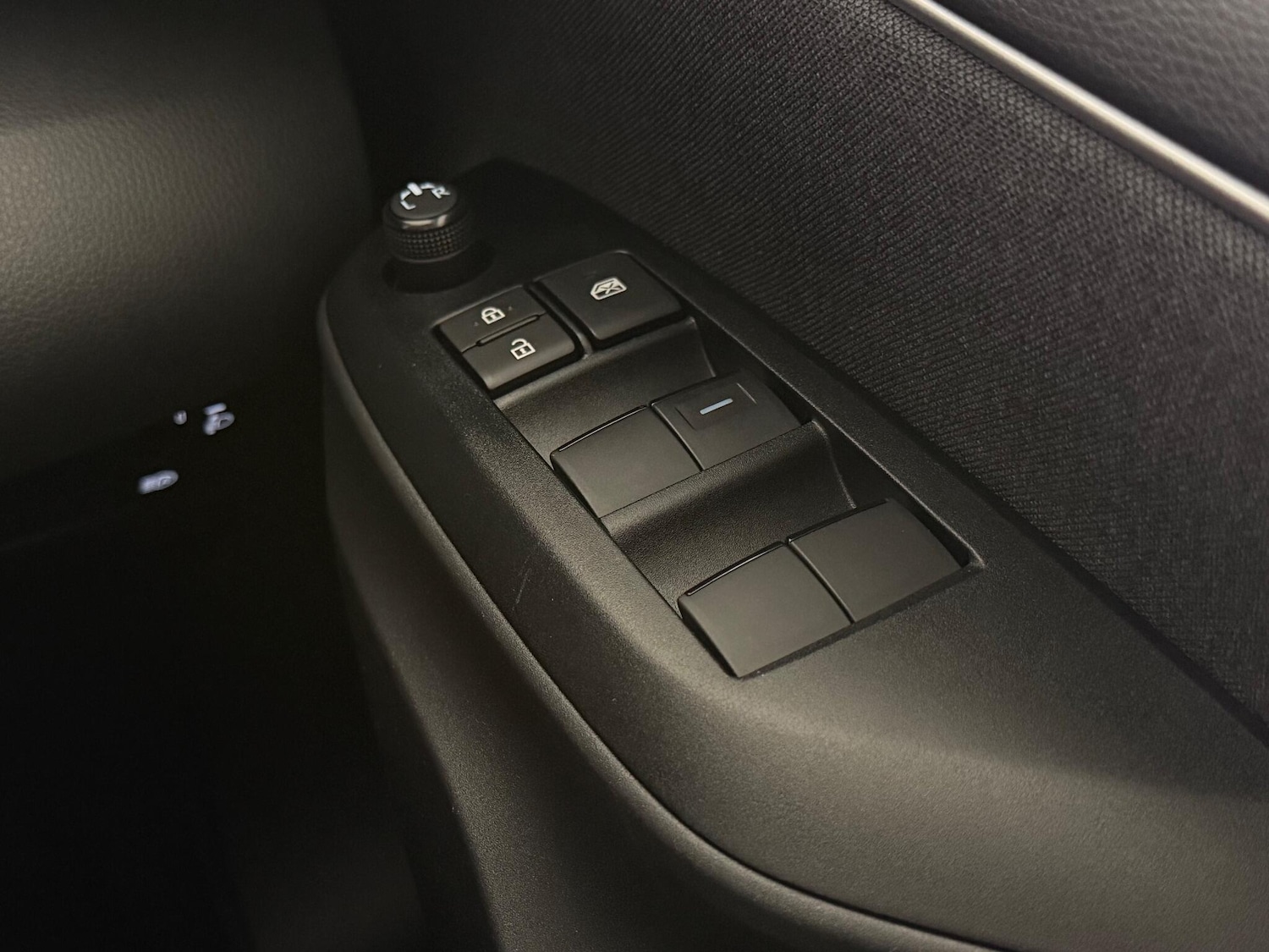 Used Toyota Yaris 2024 for sale - 77181058: Photo 20