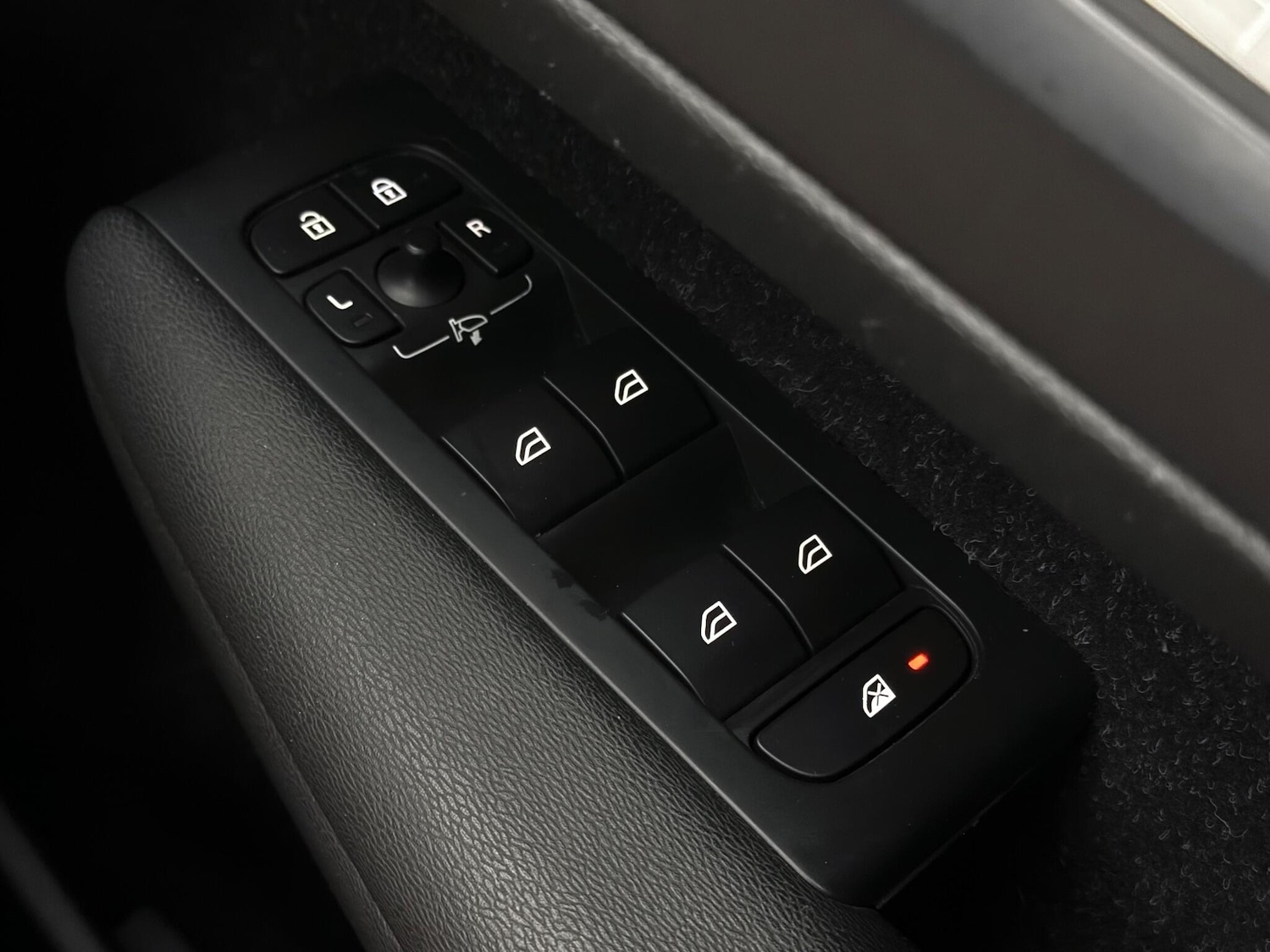 Used Volvo XC40 2020 for sale - 77246775: Photo 15