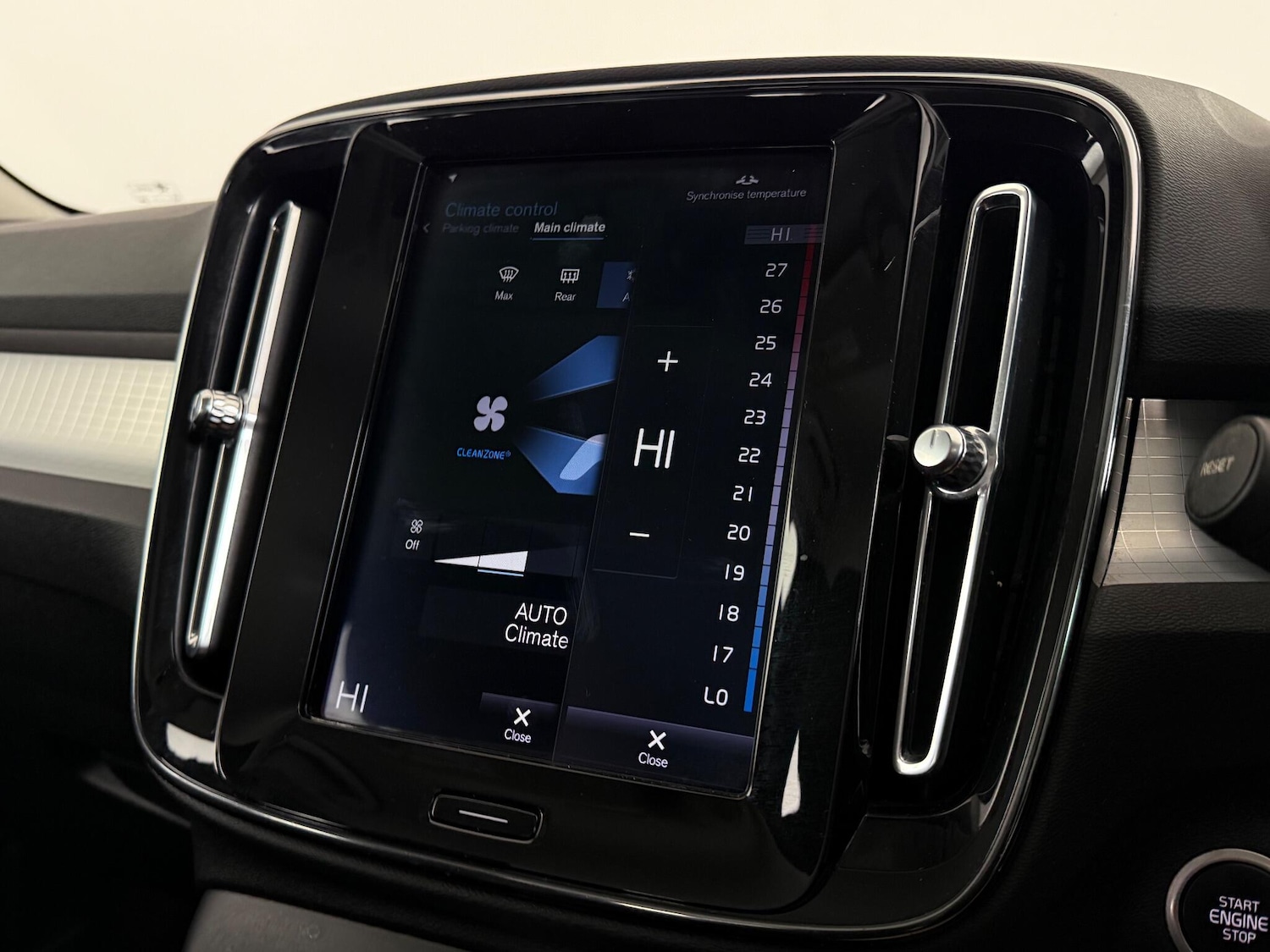 Used Volvo XC40 2020 for sale - 77246775: Photo 29