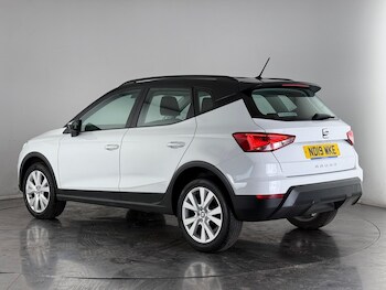 Used SEAT Arona 2019 for sale - 77647219: Photo