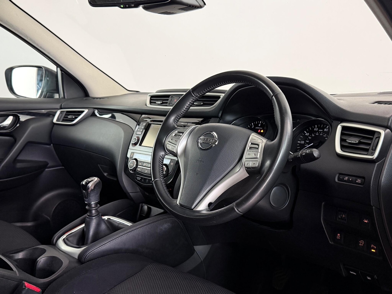 Used Nissan Qashqai 2016 for sale - 77180823: Photo 10