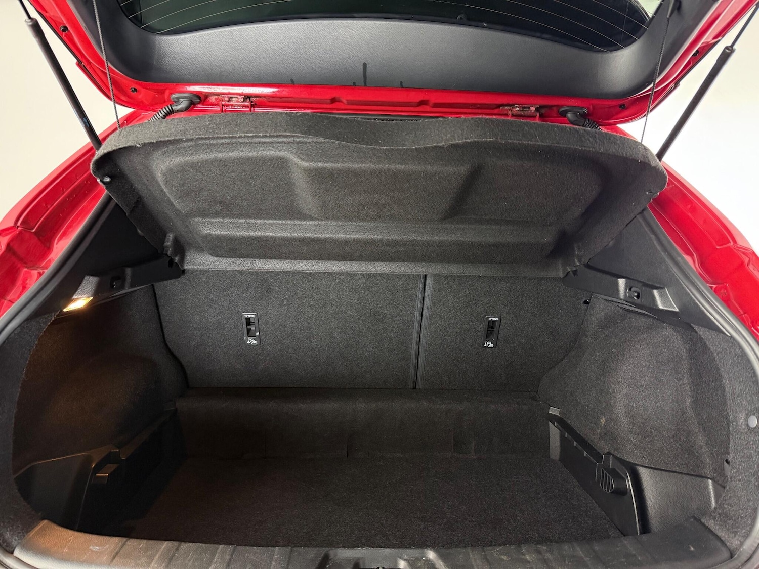 Used Nissan Qashqai 2016 for sale - 77180823: Photo 8