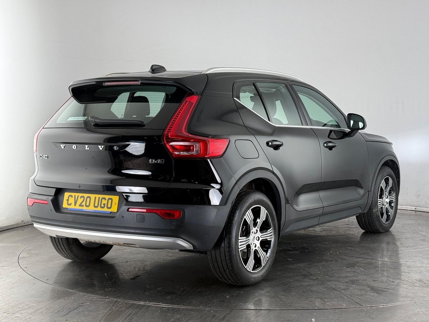 Used Volvo XC40 2020 for sale - 77246052: Photo 4