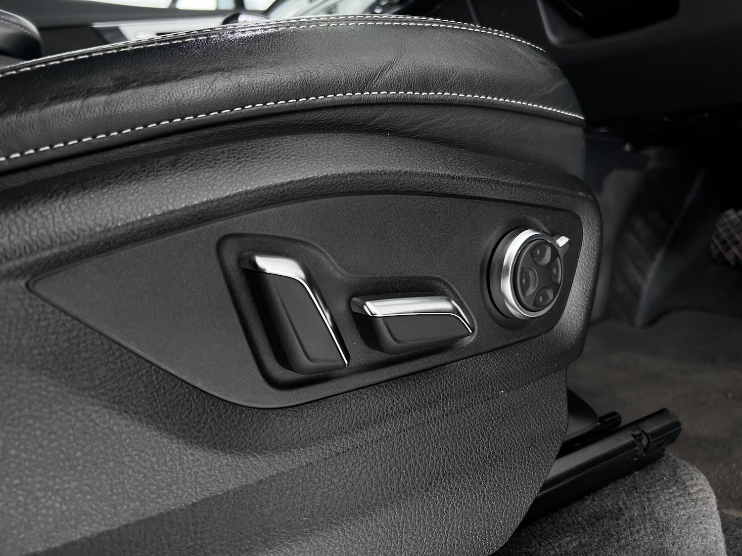 Used Audi Q7 2015 for sale - 76927089: Photo 20