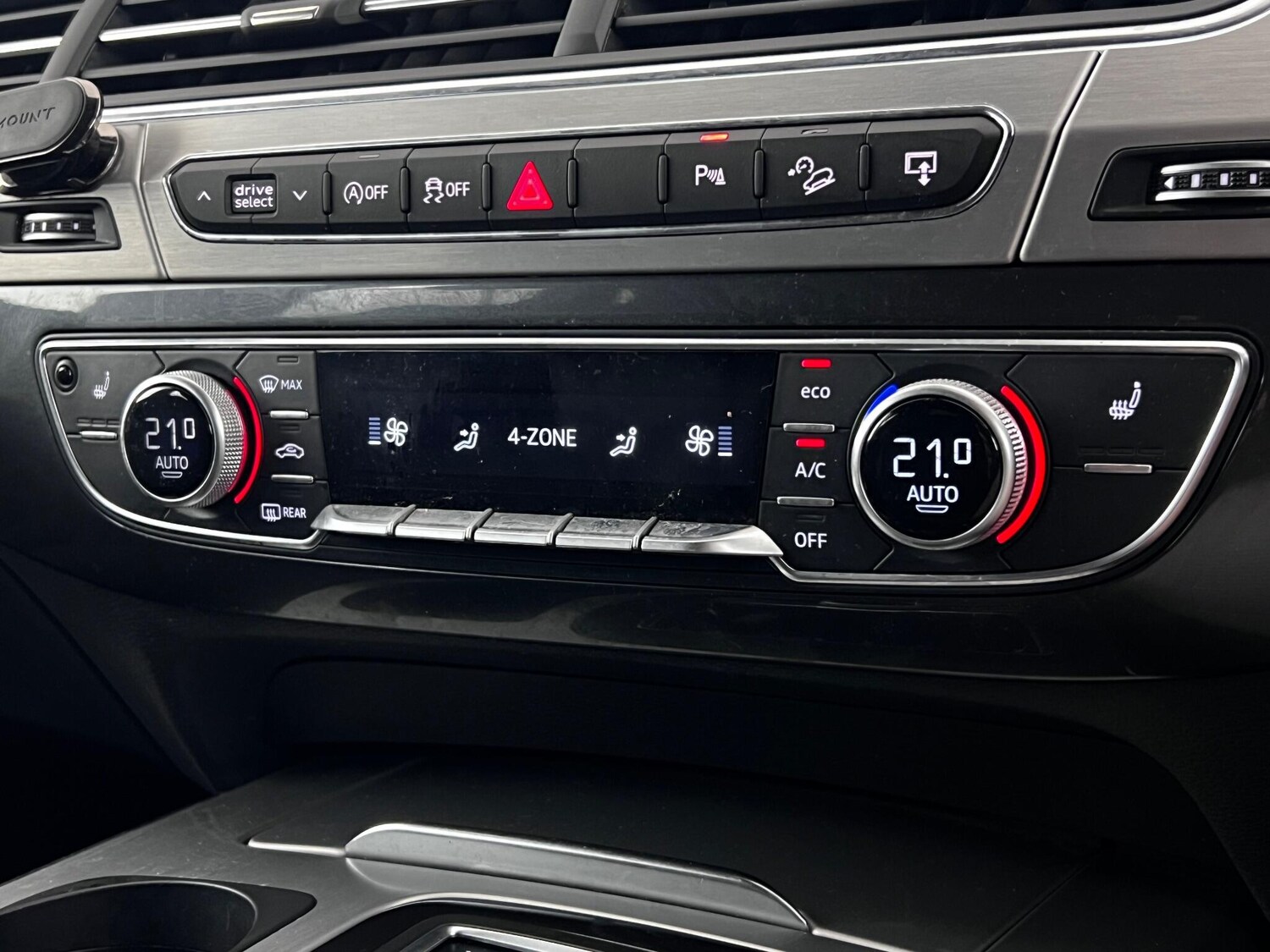 Used Audi Q7 2015 for sale - 76927089: Photo 56