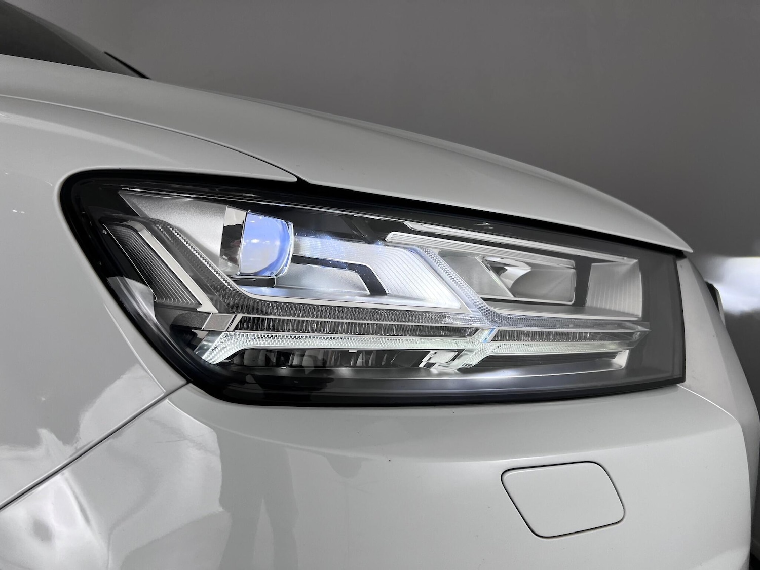 Used Audi Q7 2015 for sale - 76927089: Photo 8