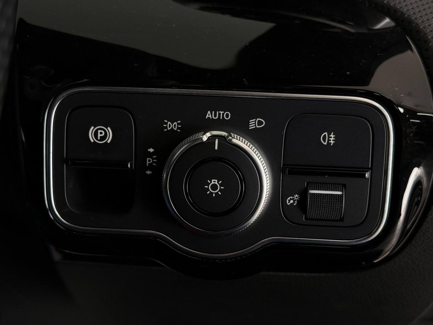 Used Mercedes-Benz CLA 2020 for sale - 77181062: Photo 24